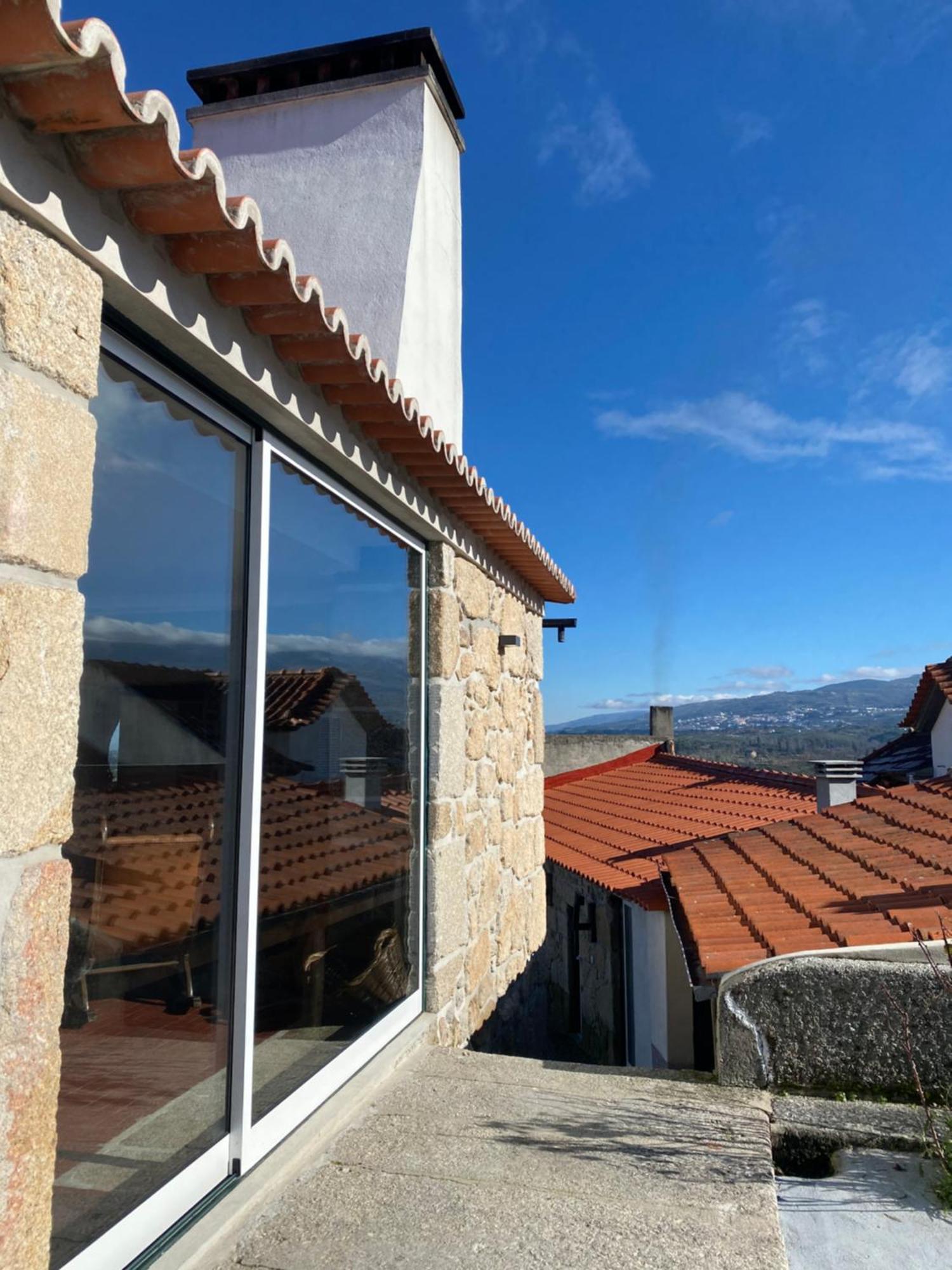 Casa De Lagarinhos Jacuzzi Spa Jogos Gym - Serra Da Estrela - Seia - Gouveia Gouveia  Ngoại thất bức ảnh